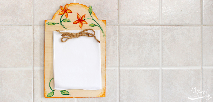 riciclo creativo fai da te tutorial lavagna in legno per la cucina