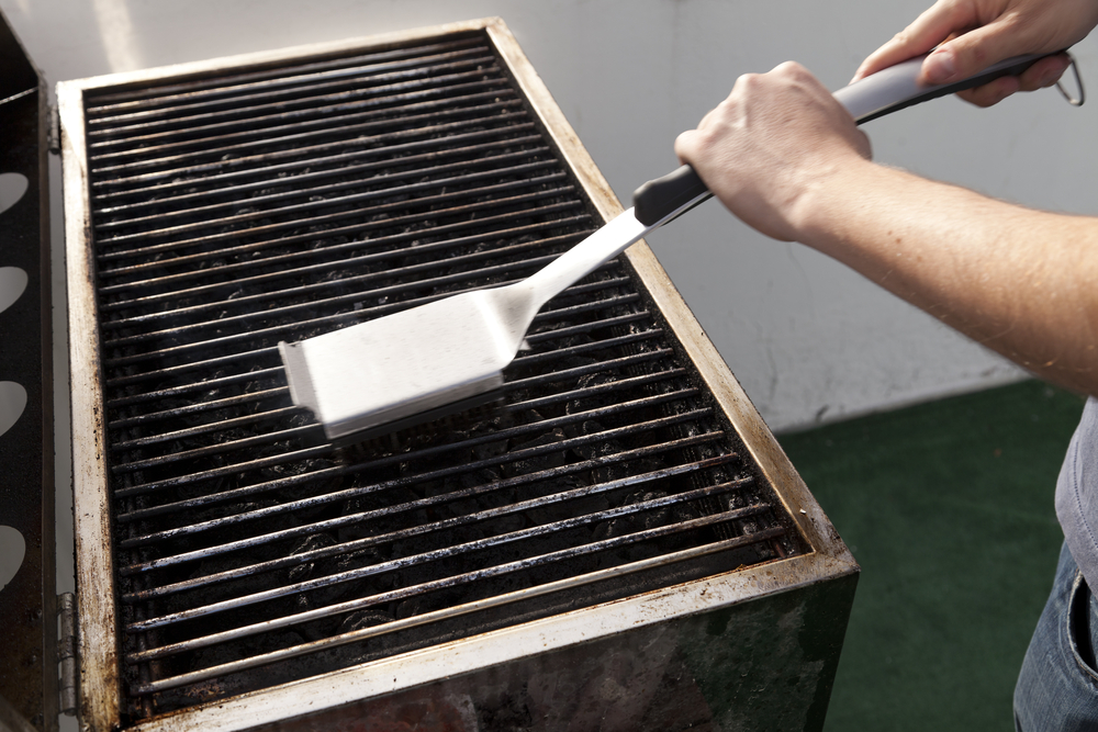 SPAZZOLA PULISCI GRIGLIA BARBECUE FILI OTTONE RASCHIETTO PER GRIGLIE CM