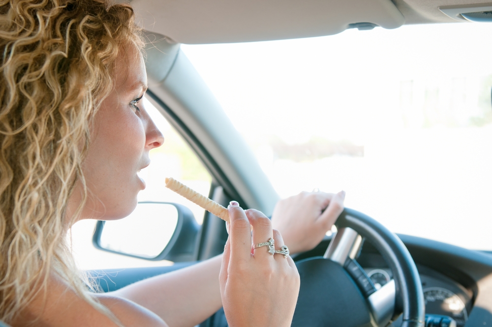 6 trucchi efficaci per combattere i colpi di sonno alla guida